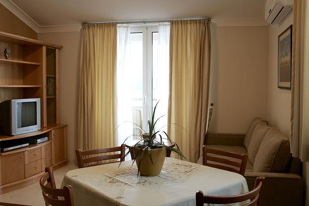 Villa Koala Apartments Žaborić Værelse billede